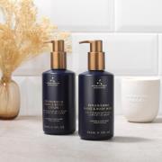 Aromatherapy Associates Regenerierende Hand und Bodylotion 300 ml