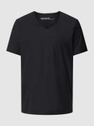 MCNEAL T-Shirt mit V-Ausschnitt in Black, Größe S