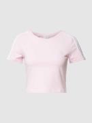 ADIDAS SPORTSWEAR Cropped T-Shirt mit Label-Streifen Modell 'BABY' in ...