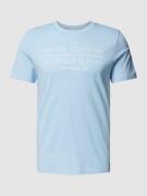 s.Oliver RED LABEL T-Shirt mit Label-Print in Hellblau, Größe M