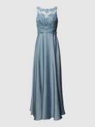Laona Abendkleid mit Ziersteinbesatz in Hellblau, Größe 34