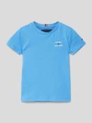 Tommy Hilfiger Kids T-Shirt mit Label-Print in Bleu, Größe 98
