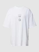 Karo Kauer Oversized T-Shirt mit Rundhalsausschnitt in Weiss, Größe XS