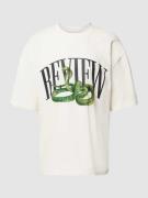 REVIEW Oversized T-Shirt mit Label-Print in Offwhite, Größe XL