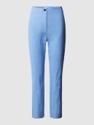 Christian Berg Woman Slim Fit Hose mit Bügelfalten in Bleu, Größe 42