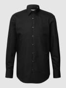 Christian Berg Men Regular Fit Business-Hemd aus Popeline in Black, Gr...