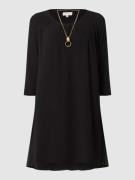 Apricot Jerseykleid im Double Layer Look mit Schmuckdetail in Black, G...