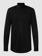 BOSS Freizeithemd mit Kentkragen in Black, Größe 40