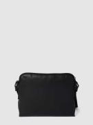 Esprit Crossbody Bag in Leder-Optik Modell 'Jane' in Black, Größe One ...
