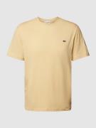 Lacoste T-Shirt mit Rundhalsausschnitt und Label-Stitching in Beige, G...