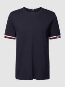 Tommy Hilfiger T-Shirt mit Kontraststreifen in Marine, Größe S