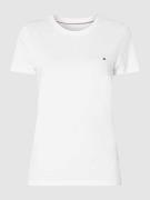 Tommy Hilfiger T-Shirt aus Organic Cotton mit Logo-Stickerei in Weiss,...