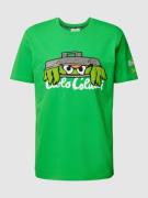 CARLO COLUCCI T-Shirt mit Logo-Print in Gruen, Größe S