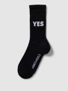 Armedangels Socken mit Statement-Print Modell 'SAAMUS MAAYBE' in Black...