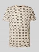 Karl Lagerfeld T-Shirt mit Allover-Label-Print in Sand, Größe S