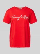 Tommy Hilfiger T-Shirt mit Logo-Print in Kirsche, Größe S
