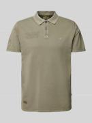 camel active Poloshirt mit Label-Stitching in Khaki, Größe M