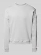 Alpha Industries Sweatshirt mit überschnittenen Schultern in Hellgrau,...