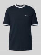 Lyle & Scott T-Shirt mit Label-Stitching in Marine, Größe L