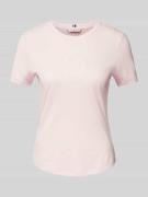 Tommy Hilfiger Slim Fit T-Shirt mit Label-Stitching in Rosa, Größe S