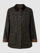 Barbour Jacke aus gewachster Baumwolle Modell 'Beadnell Wax' in Oliv, ...