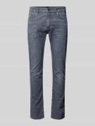 BOSS Slim Fit Jeans mit Label-Detail Modell 'Delaware' in Mittelgrau, ...