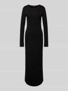 Gina Tricot Maxikleid mit Rundhalsausschnitt Modell 'Agnes' in Black, ...