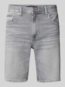 Tommy Hilfiger Jeansshorts mit 5-Pocket-Design in Hellgrau, Größe 33