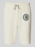 CARLO COLUCCI Regular Fit Shorts mit Label-Patch in Beige, Größe S
