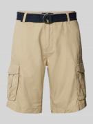 Petrol Regular Fit Cargoshorts mit Gürtel in Beige, Größe S