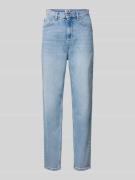 Tommy Jeans Ultra High Tapered Mom Fit Jeans im 5-Pocket-Design in Hel...