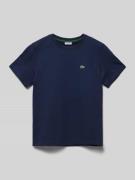 Lacoste T-Shirt mit Logo-Patch in Marine, Größe 140