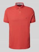 Tommy Hilfiger Regular Fit Poloshirt mit Logo-Stitching in Rostrot, Gr...