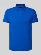 Tommy Hilfiger Slim Fit Poloshirt mit Logo-Stitching in Royal, Größe L