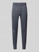 Under Armour Loose Fit Sweatpants mit seitlichen Eingrifftaschen in An...