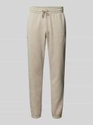 Under Armour Regular Fit Sweatpants mit Label-Stitching in Hellgrau, G...