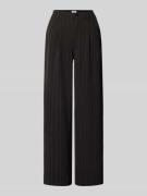 Calvin Klein Jeans Wide Leg Bundfaltenhose mit Nadelstreifen in Black,...