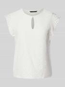 Vero Moda Regular Fit T-Shirt mit Lochstickerei Modell 'TASSA' in Weis...