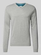 Tom Tailor Regular Fit Strickpullover mit V-Ausschnitt in Hellgrau, Gr...