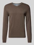 Tom Tailor Regular Fit Strickpullover mit V-Ausschnitt in Mittelbraun,...