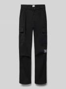 Boss Regular Fit Cargohose mit Label-Patch in Black, Größe 140