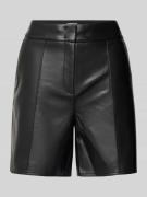 s.Oliver BLACK LABEL Regular Fit Shorts in Leder-Optik mit Viskose in ...