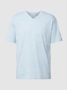 MARC O POLO T-Shirt mit V-Ausschnitt in unifarbenem Design in Hellblau...