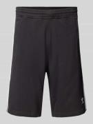 adidas Originals Regular Fit Sweatshorts mit Label-Stitching in Black,...