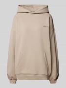 Karo Kauer Oversized Hoodie mit Label-Detail Modell 'Unity' in Taupe, ...