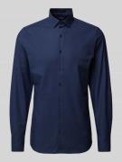 OLYMP Level Five Slim Fit Businesshemd aus Baumwoll-Mix in Marine, Grö...