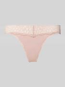 Calvin Klein Underwear String mit Spitzenbesatz Modell 'THONG' in Beig...