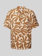 Mango Regular Fit Freizeithemd mit Reverskragen in Camel, Größe M