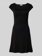 Noisy May Minikleid mit Karree-Ausschnitt Modell 'NEW SIGNE' in Black,...