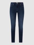 s.Oliver RED LABEL Slim Fit Jeans mit Stretch-Anteil Modell 'Betsy' in...